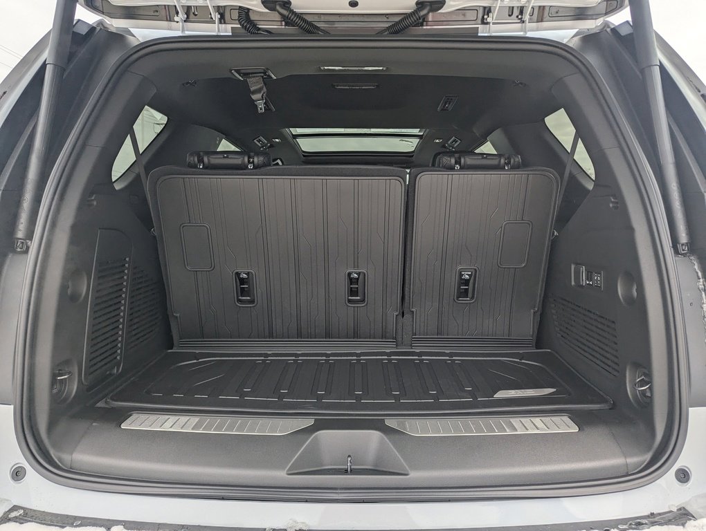 New 2026 GMC Yukon Denali w/ Advanced Technology Package image 18