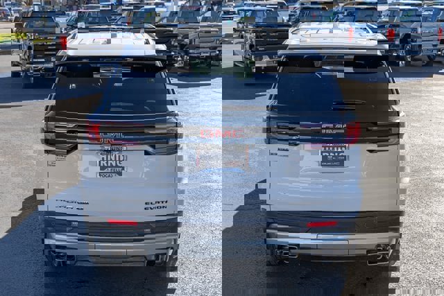 Used 2025 GMC Acadia Elevation image 29