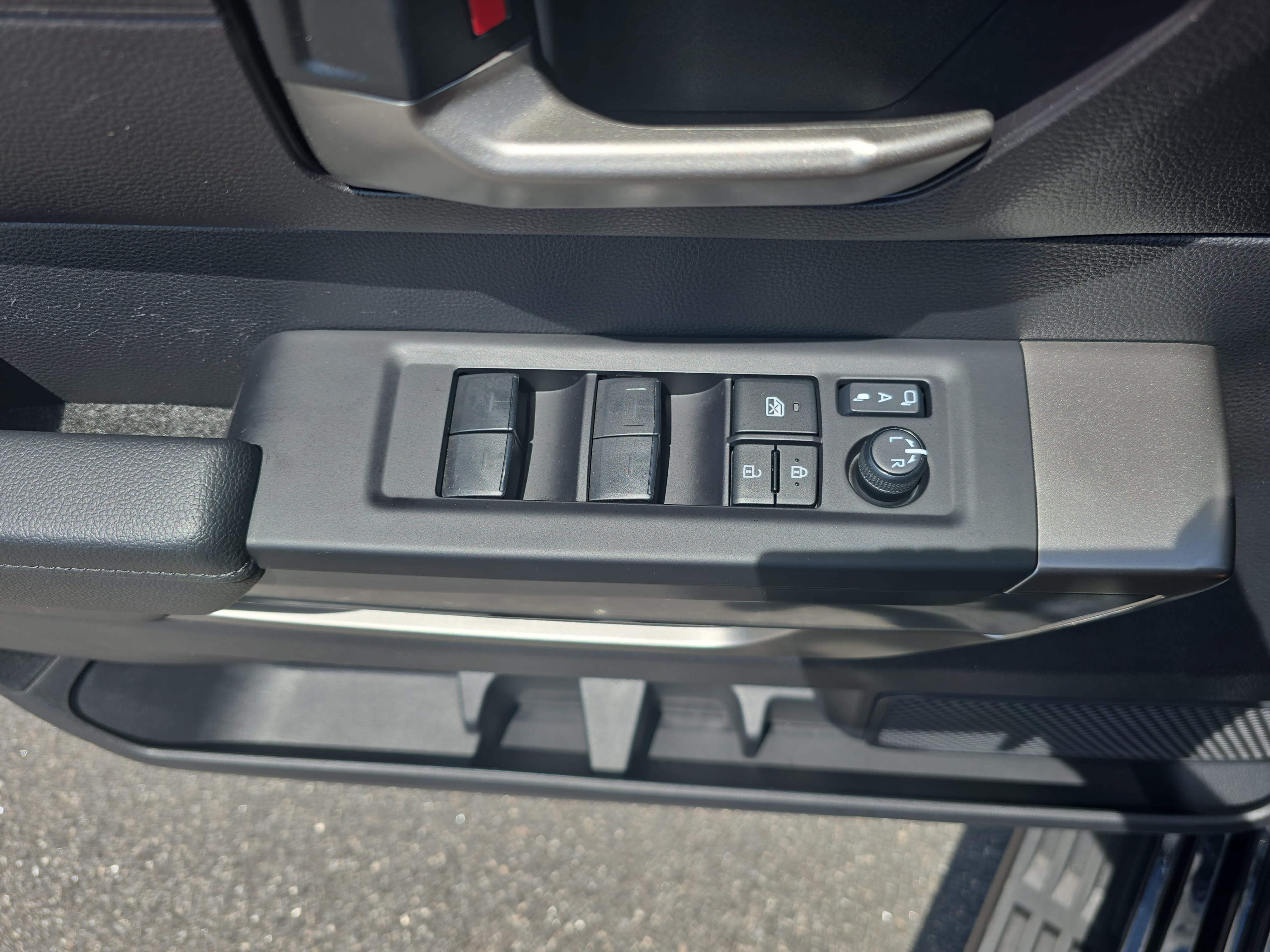 Used 2023 Toyota Sequoia SR5 w/ SR5 Premium Package RWD image 29