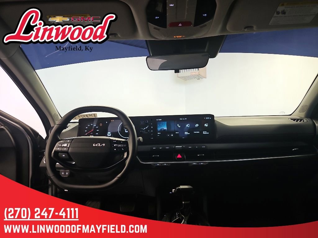 Used 2025 Kia K4 EX FWD image 12