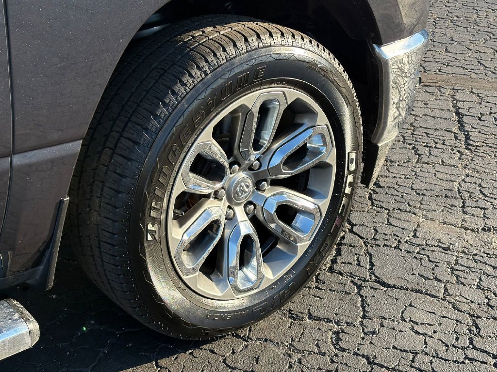 Used 2019 RAM 1500 Big Horn AWD/4WD image 9