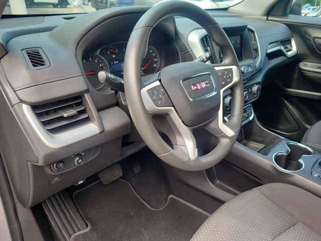 Used 2023 GMC Terrain SLE w/ Driver Convenience Package AWD/4WD image 14