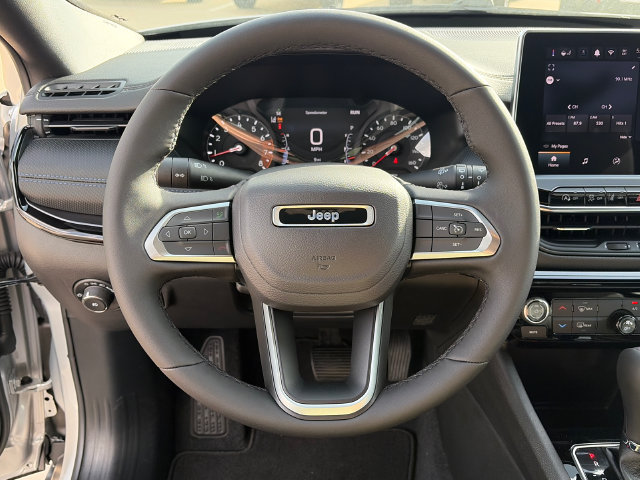 New 2026 Jeep Compass Latitude AWD/4WD image 27
