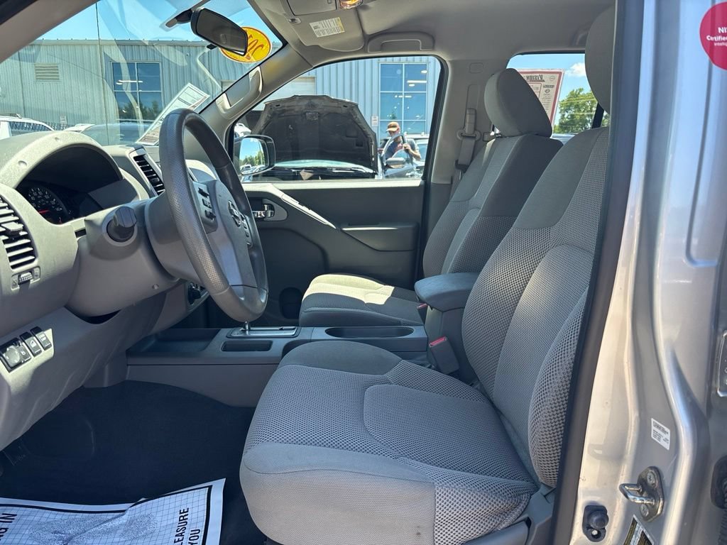 Used 2019 Nissan Frontier SV AWD/4WD image 17
