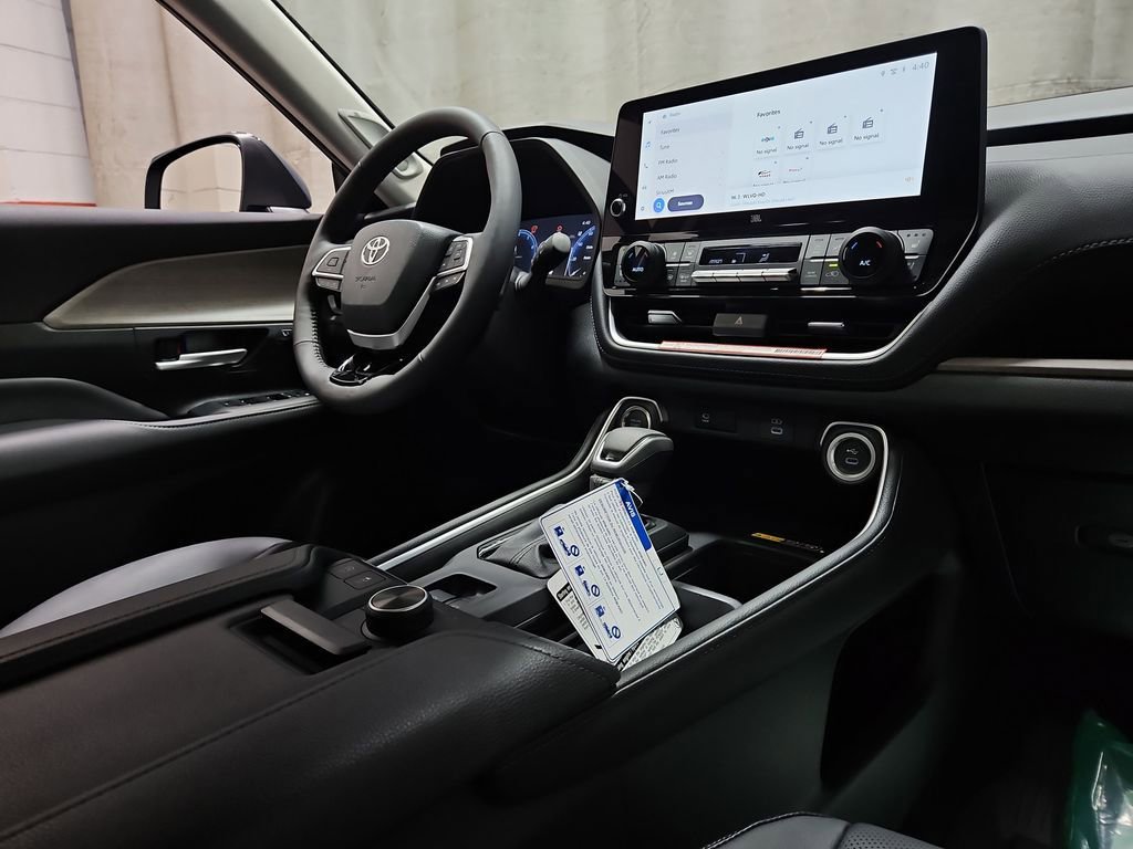 New 2026 Toyota Grand Highlander Platinum image 30