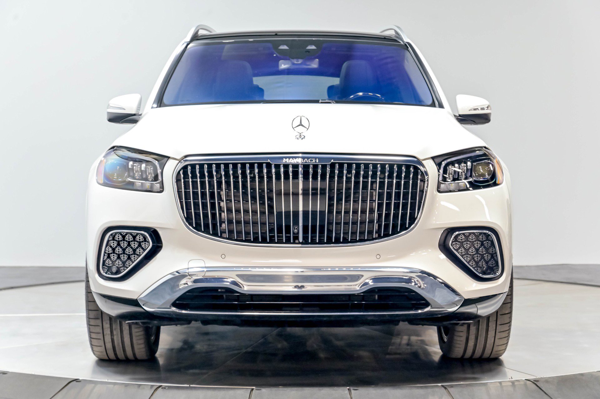 Used 2024 Mercedes-Benz Maybach GLS 600 4MATIC image 50