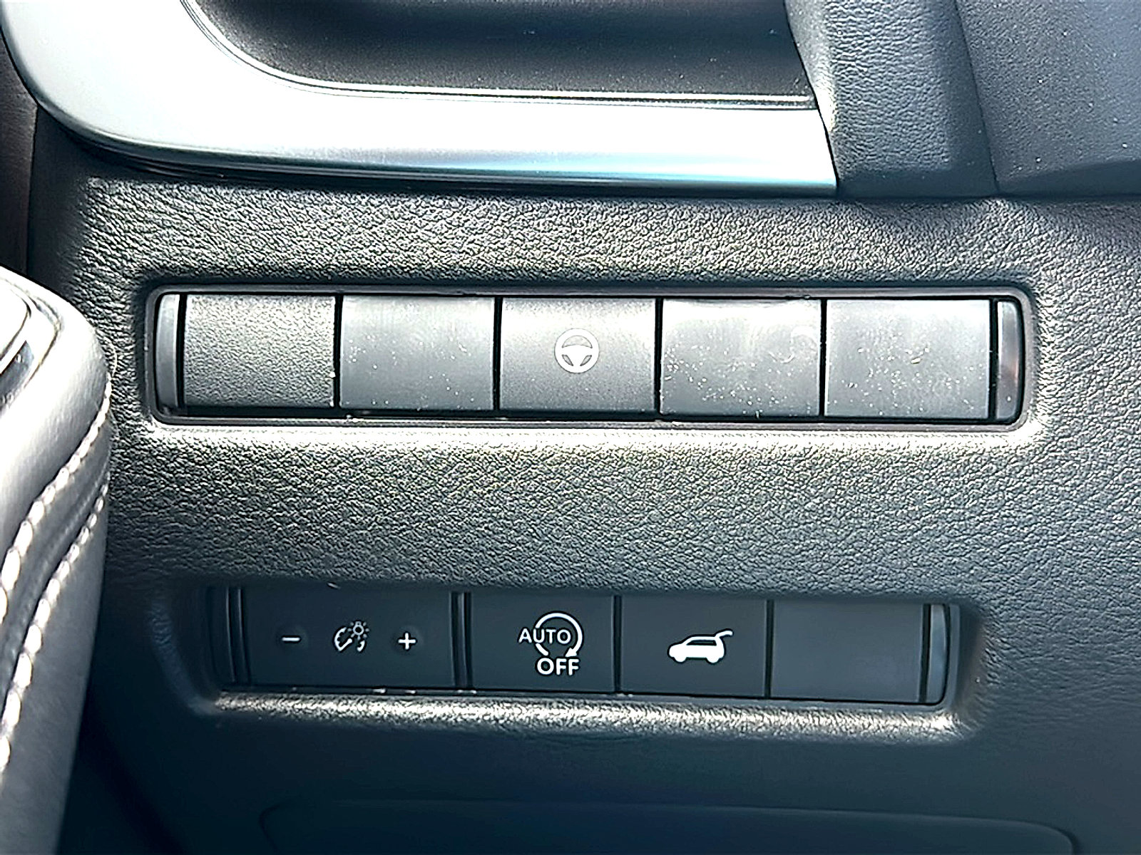 New 2026 Nissan Rogue SV w/ Cold Weather Package FWD image 25