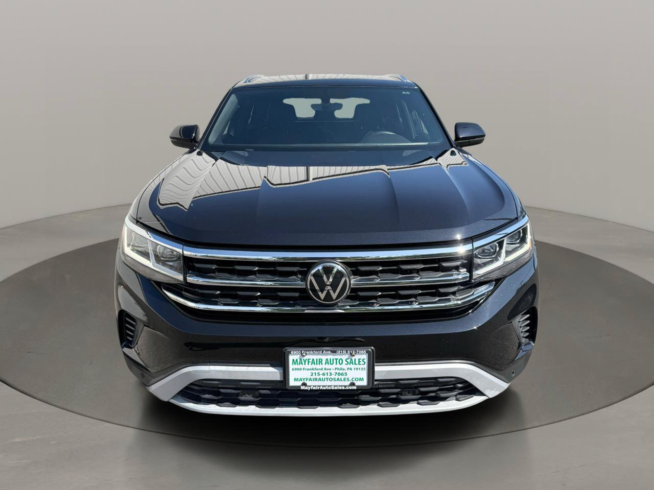 Used 2023 Volkswagen Atlas Cross Sport SE w/ Black Wheel Package FWD image 9