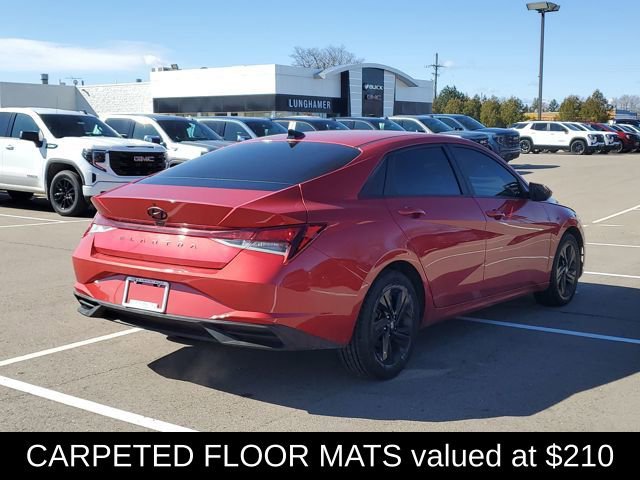 Used 2023 Hyundai Elantra SEL w/ Preferred Accessory Package image 4