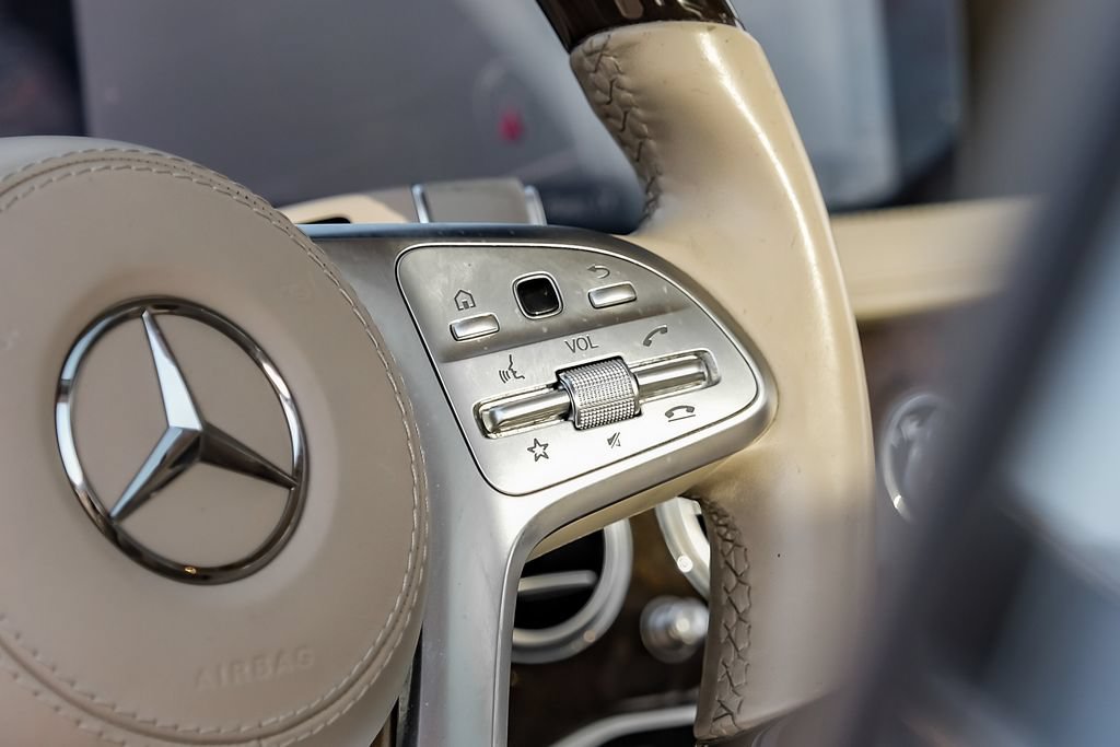 Used 2019 Mercedes-Benz S 560 Sedan image 17