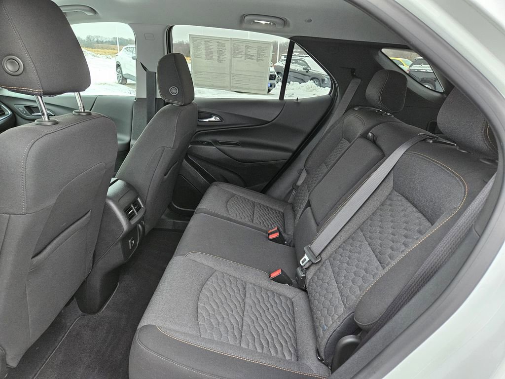 Used 2021 Chevrolet Equinox LT image 27