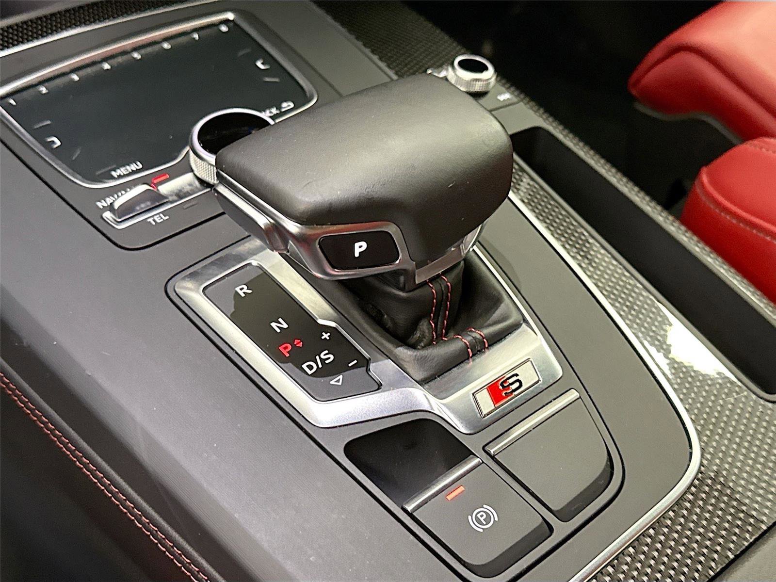 Used 2018 Audi SQ5 Prestige AWD/4WD image 17