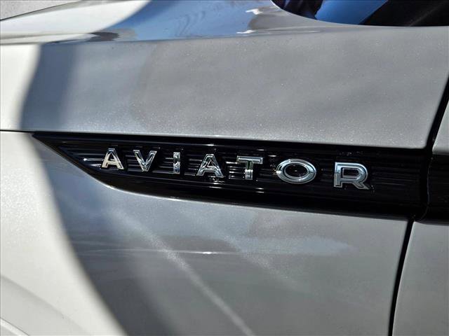 Used 2024 Lincoln Aviator Black Label w/ Jet Package image 13