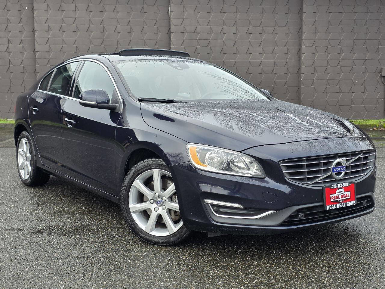 Used 2016 Volvo S60 T5 Premier image 3