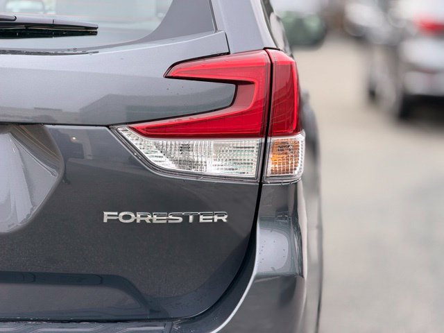 Used 2023 Subaru Forester AWD/4WD image 6
