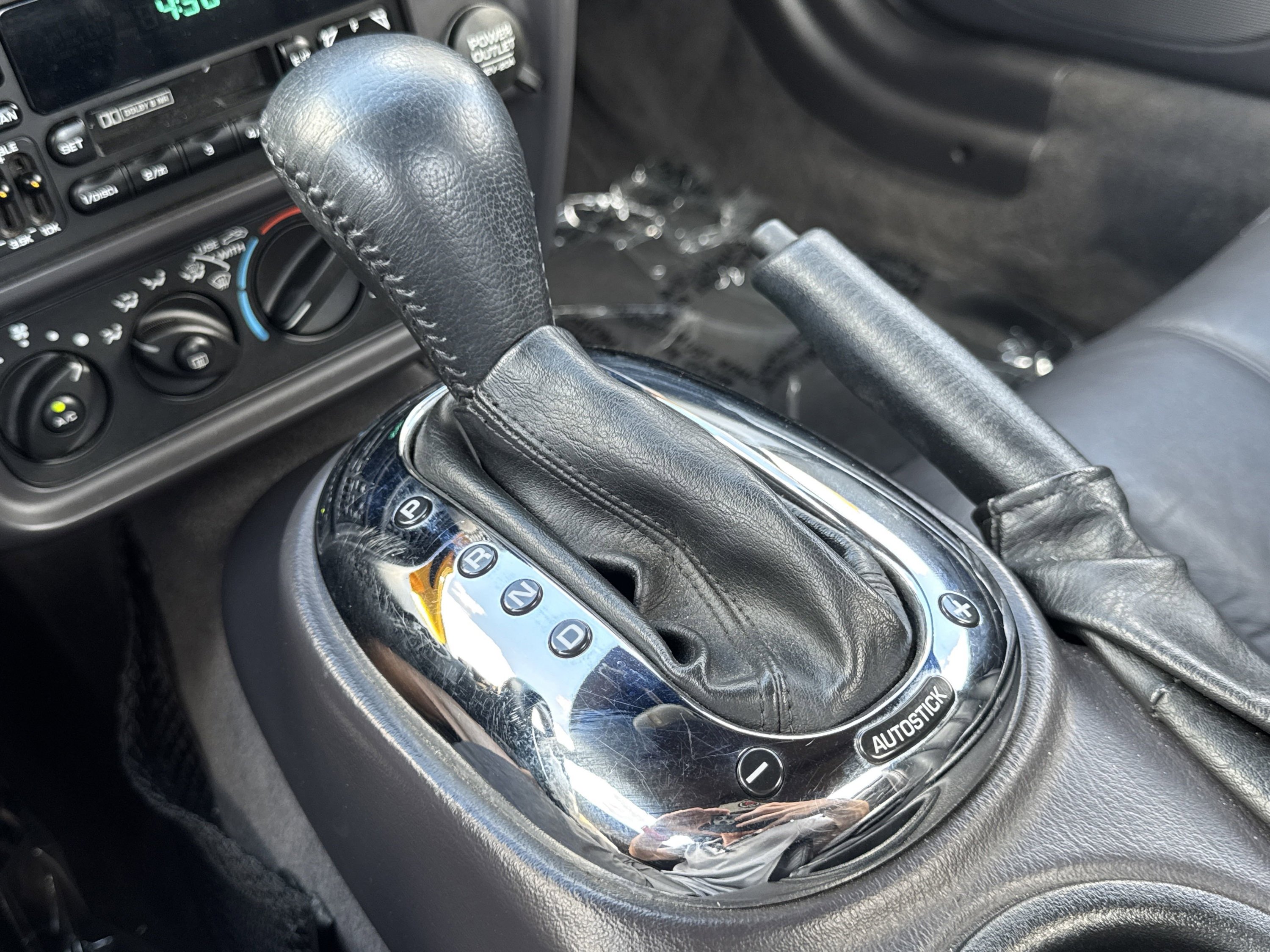 Used 2002 Chrysler Prowler RWD image 73