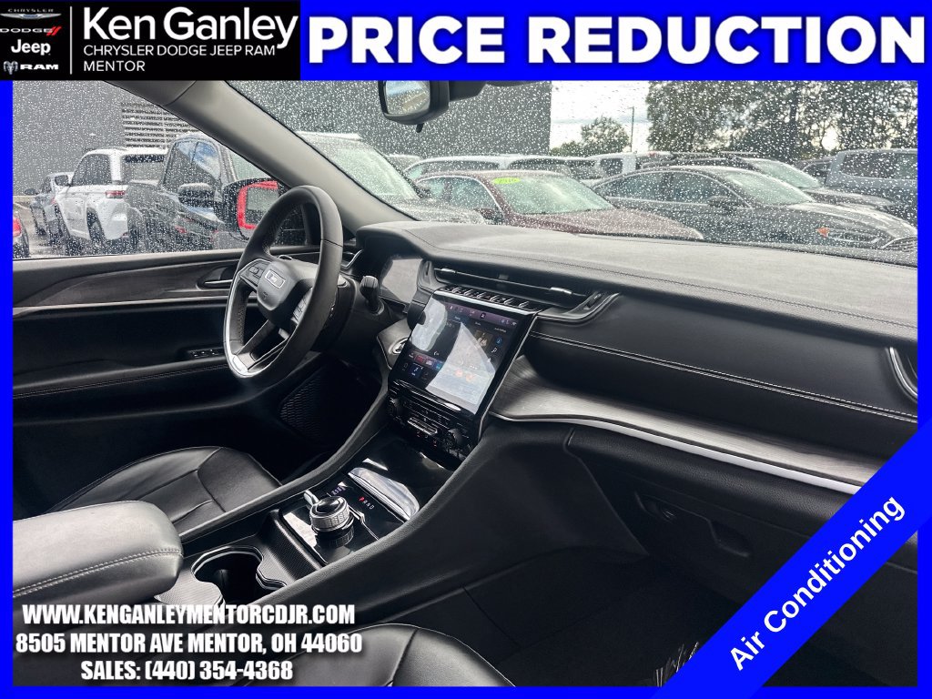 Certified 2023 Jeep Grand Cherokee Limited AWD/4WD image 30