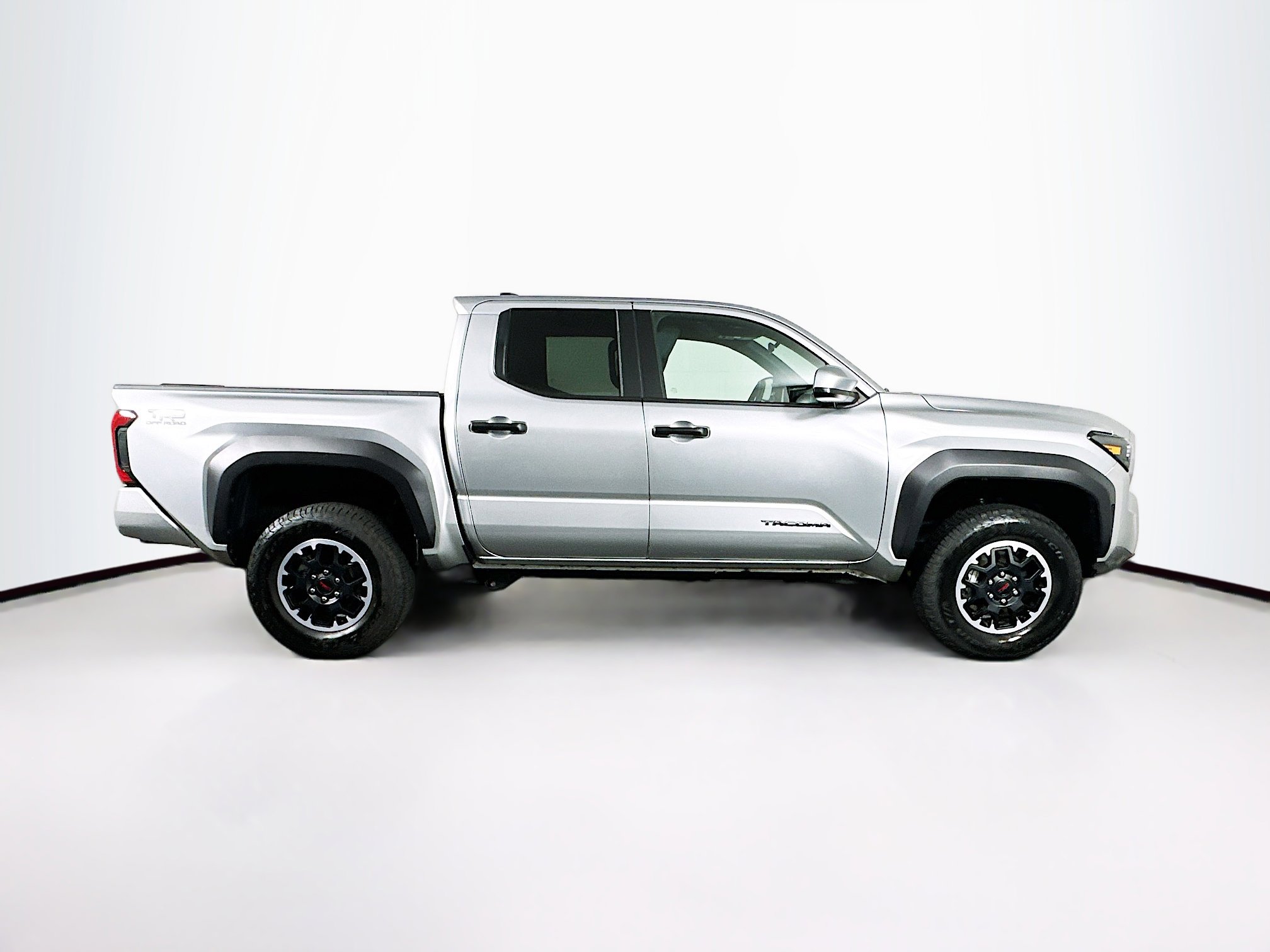 Used 2025 Toyota Tacoma TRD Off-Road AWD/4WD image 10