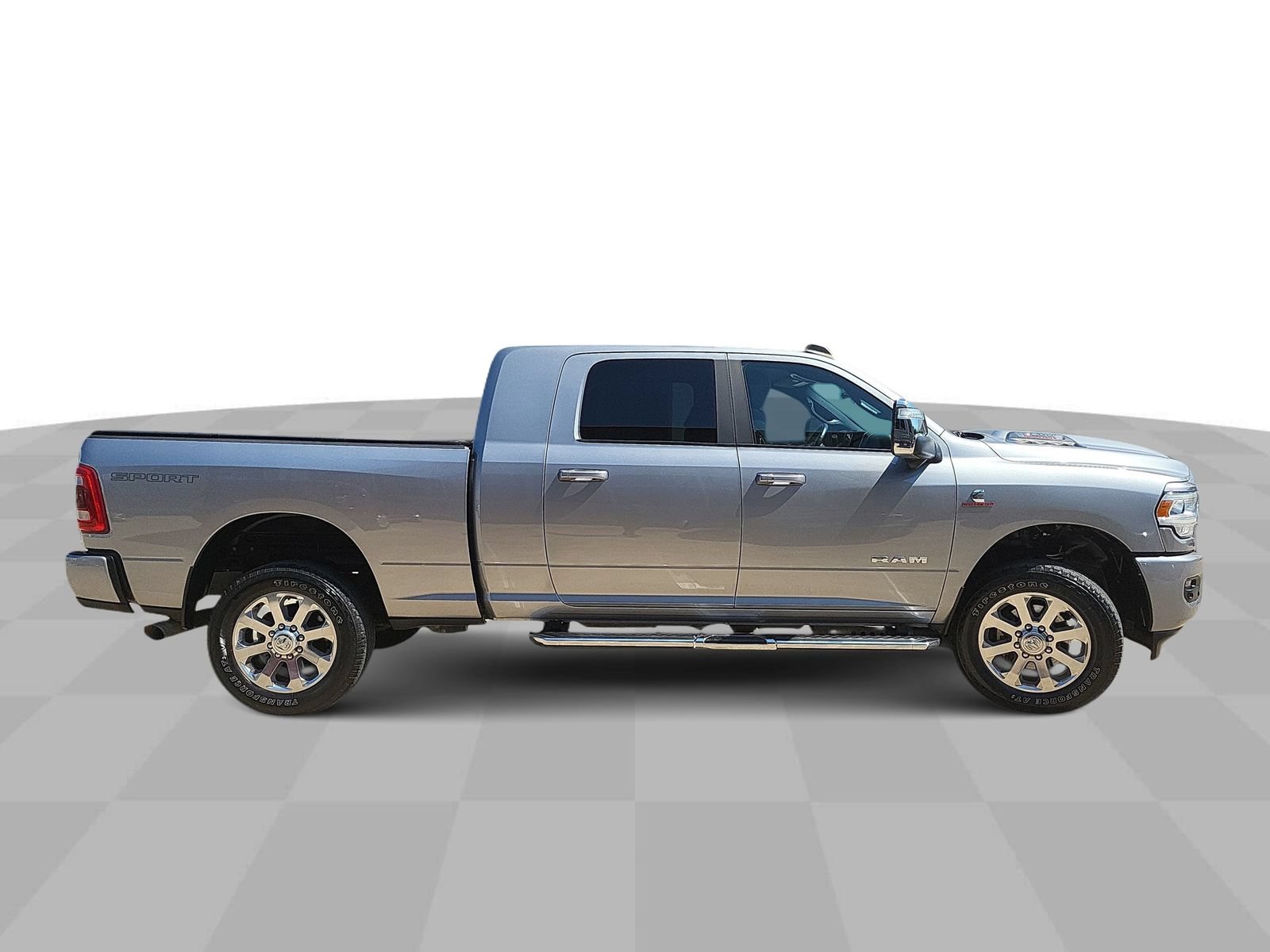 Used 2024 RAM 2500 Laramie w/ Sport Appearance Package AWD/4WD image 9