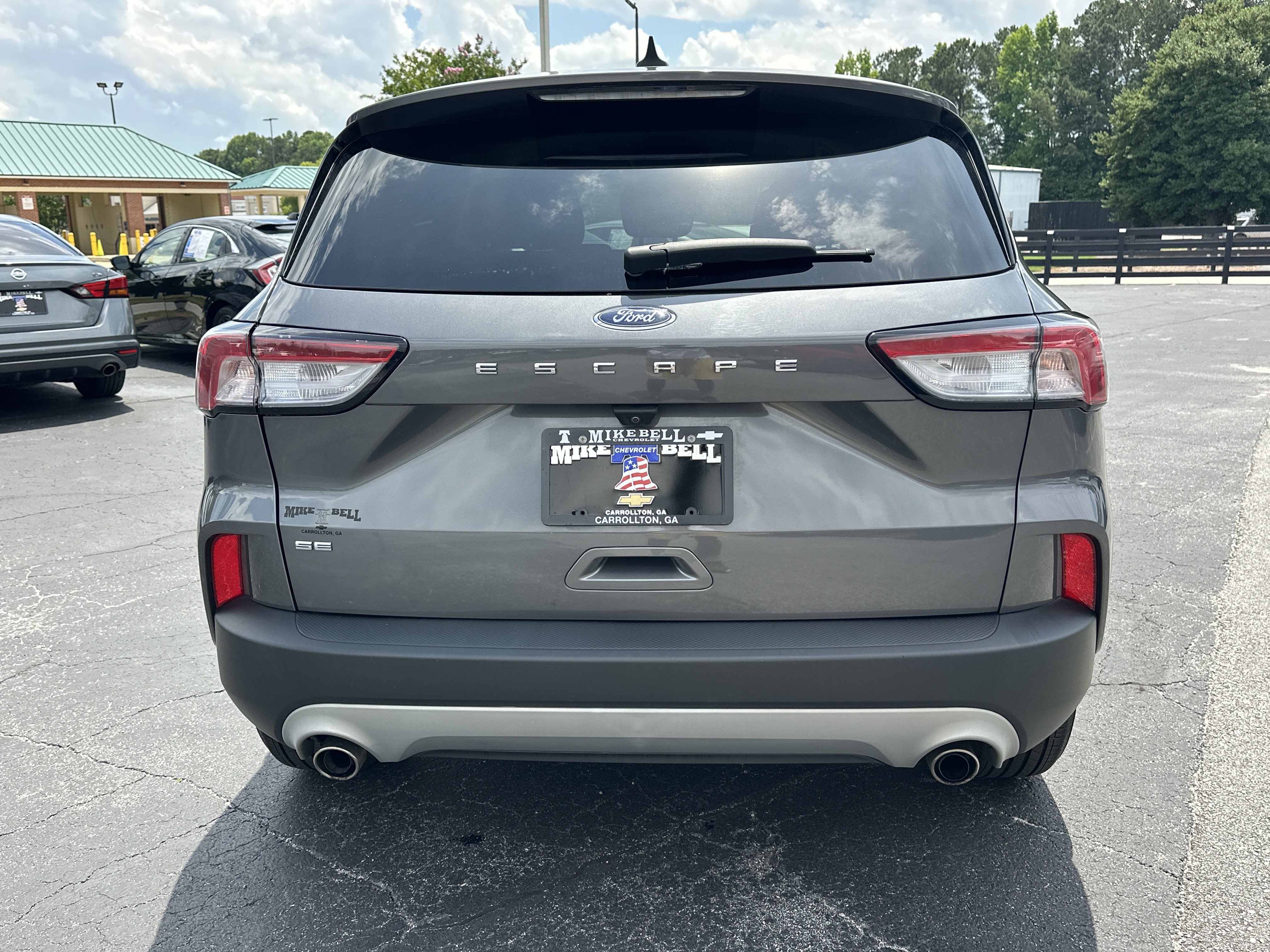 Used 2022 Ford Escape SE FWD image 7