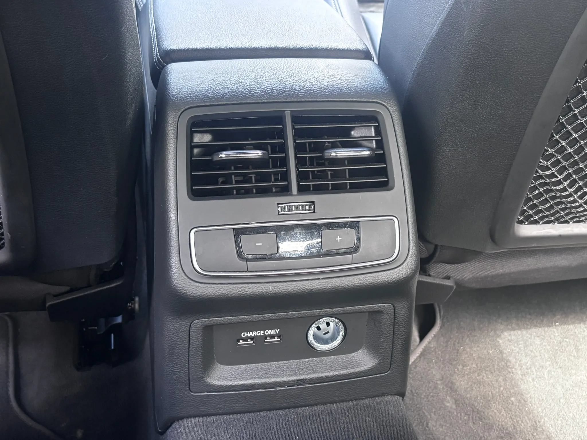 Used 2023 Audi A4 2.0T Premium Plus AWD/4WD image 17