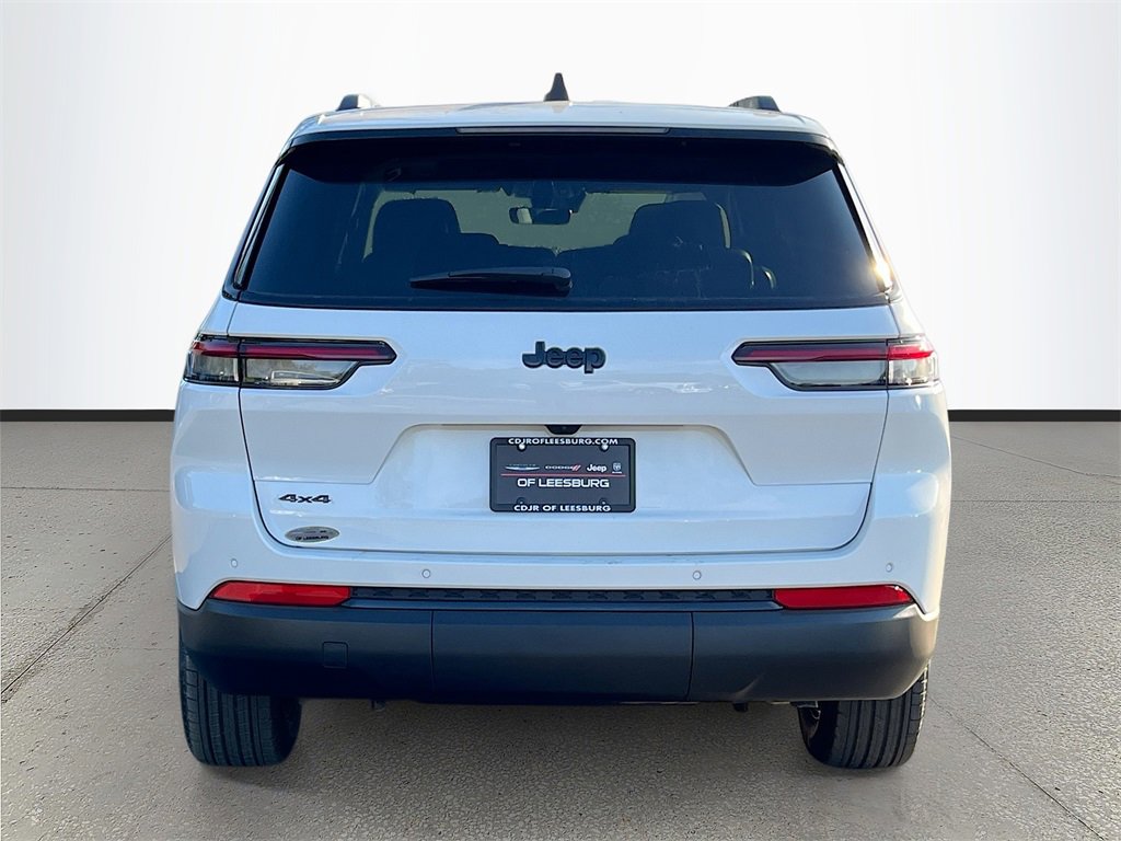 New 2025 Jeep Grand Cherokee L Altitude image 6