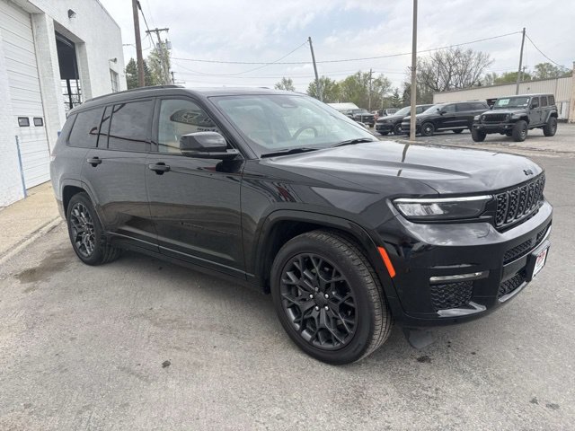 Used 2024 Jeep Grand Cherokee L Summit w/ High Altitude Package AWD/4WD image 10