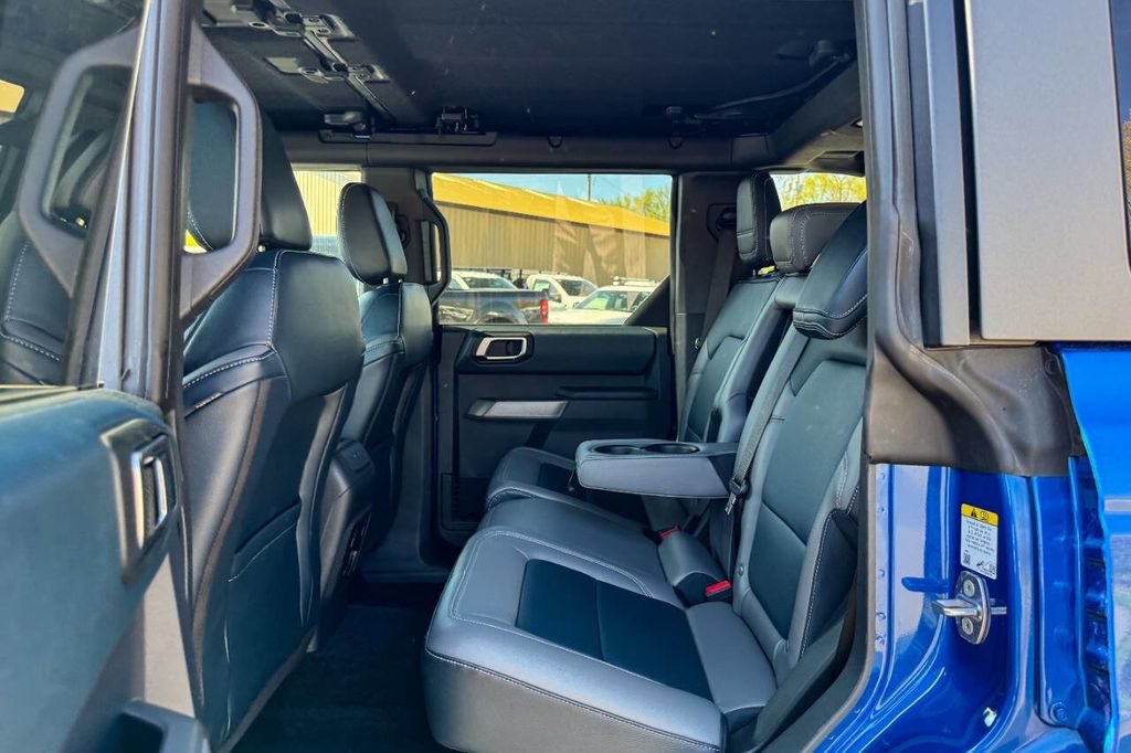 Used 2021 Ford Bronco First Edition AWD/4WD image 17
