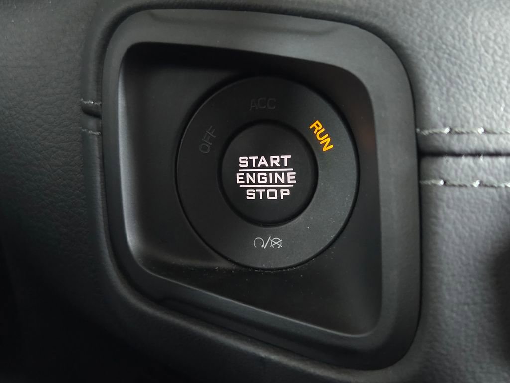 Used 2025 Jeep Wrangler Unlimited Rubicon image 10