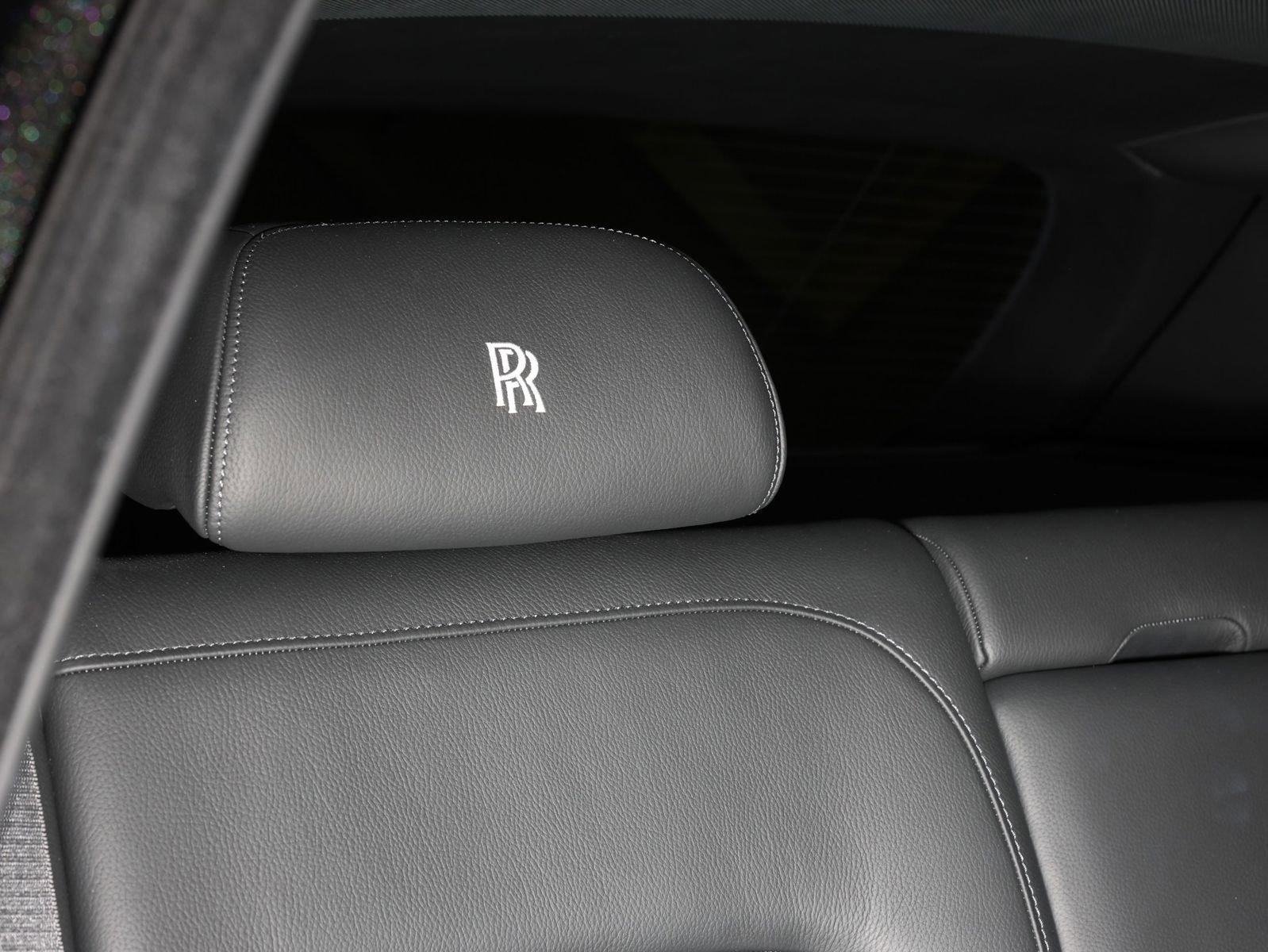 Used 2019 Rolls-Royce Cullinan image 19