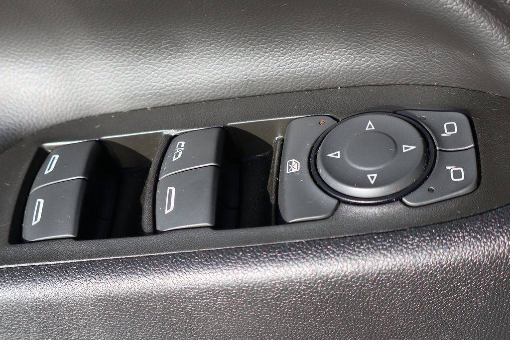 Used 2023 Chevrolet Equinox LT w/ Driver Convenience Package FWD image 17