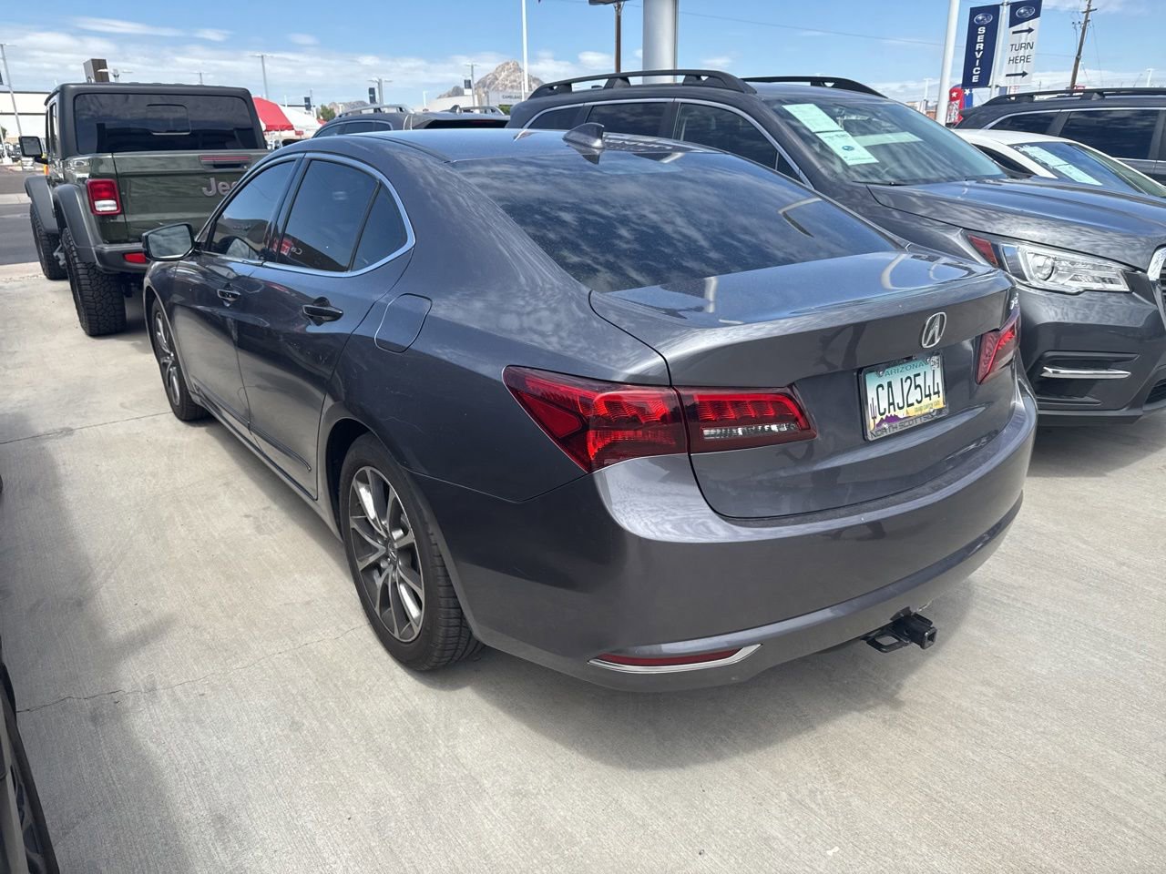 Used 2017 Acura TLX V6 w/ Technology Package FWD image 7