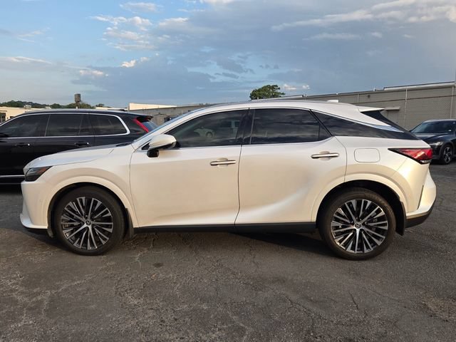 Used 2024 Lexus RX 350 Premium Plus FWD image 2