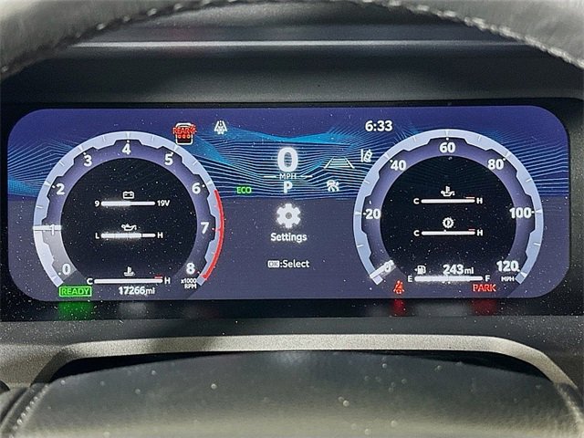 Used 2025 Toyota 4Runner Trailhunter image 13