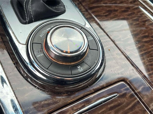 Used 2017 Nissan Armada SV image 25