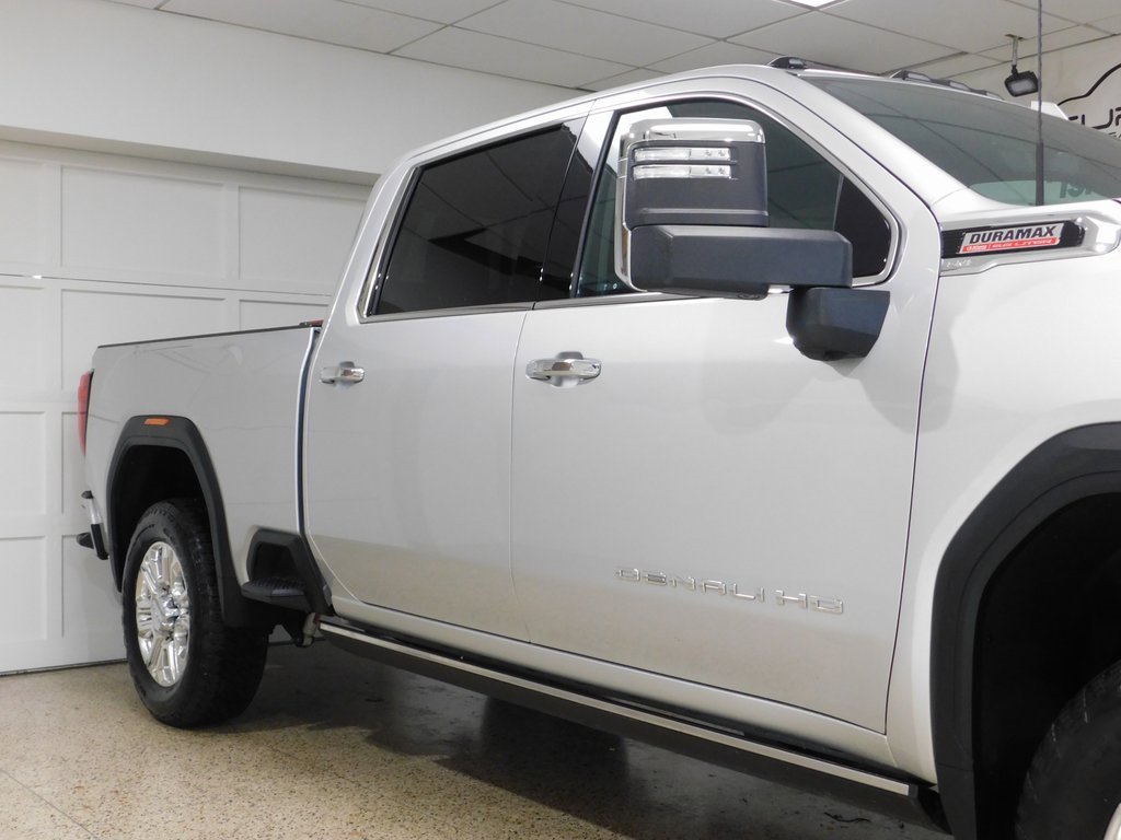 Used 2022 GMC Sierra 3500 Denali w/ Technology Package image 10