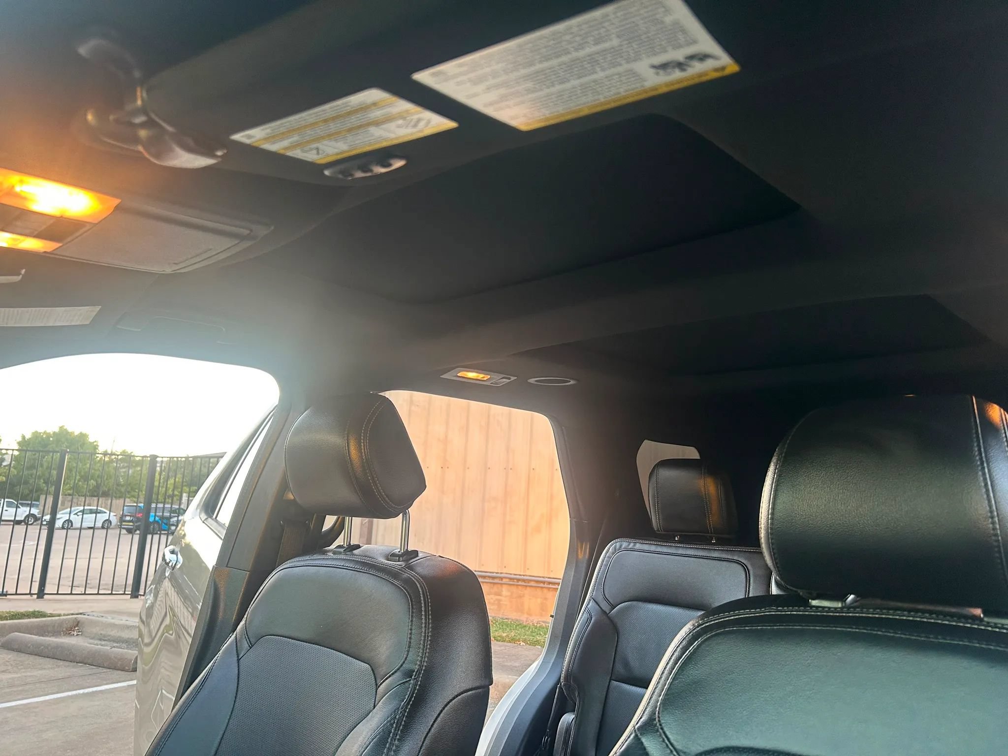 Used 2017 Ford Explorer Limited w/ Equipment Group 301A FWD image 27