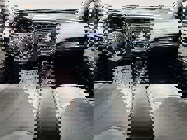 Used 2016 Toyota Avalon XLE Premium image 10