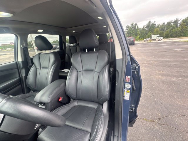 Used 2023 Subaru Ascent Touring AWD/4WD image 10