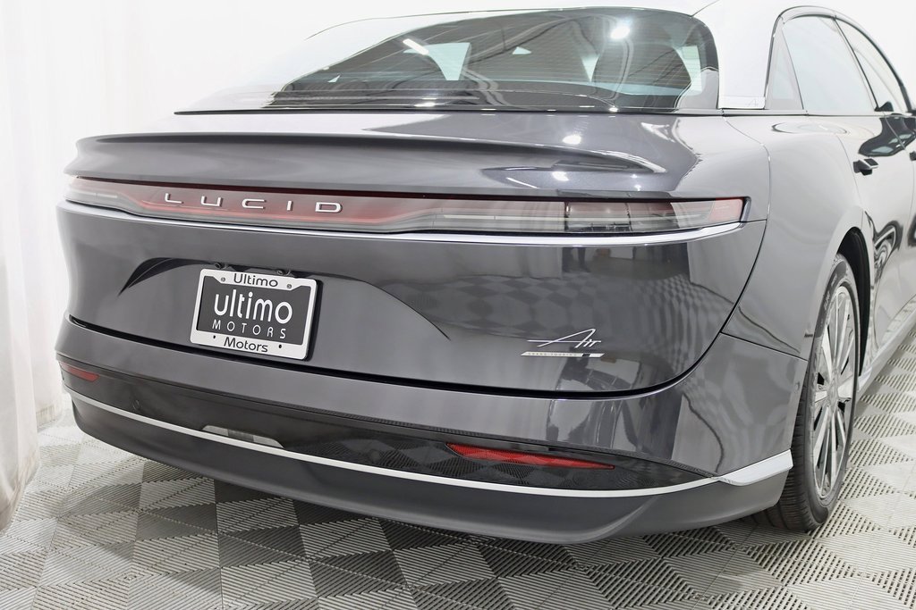 Used 2022 Lucid Air Grand Touring image 13
