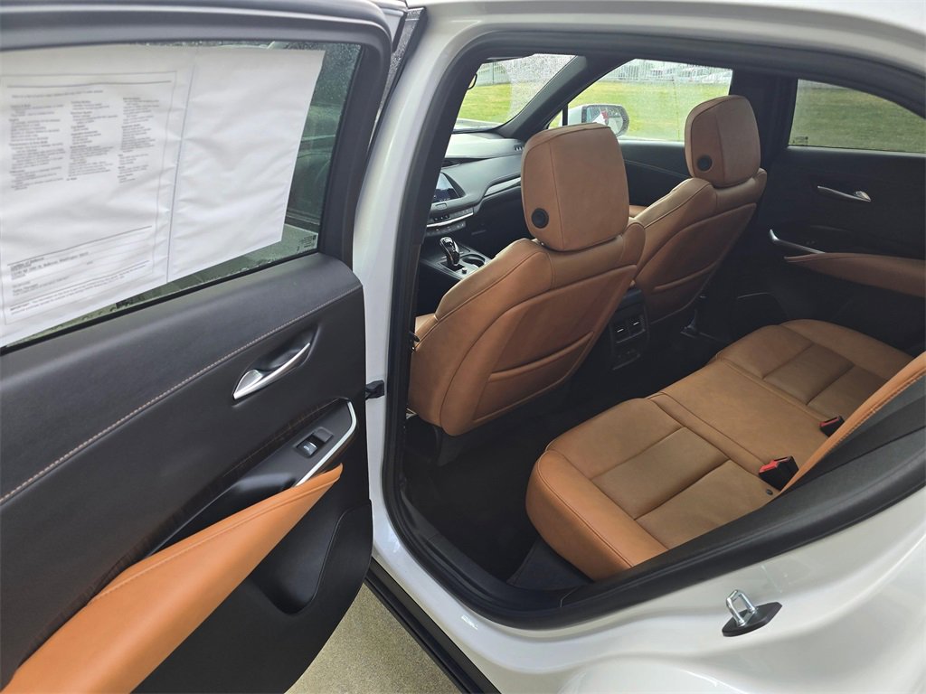 Used 2022 Cadillac XT4 Sport image 15