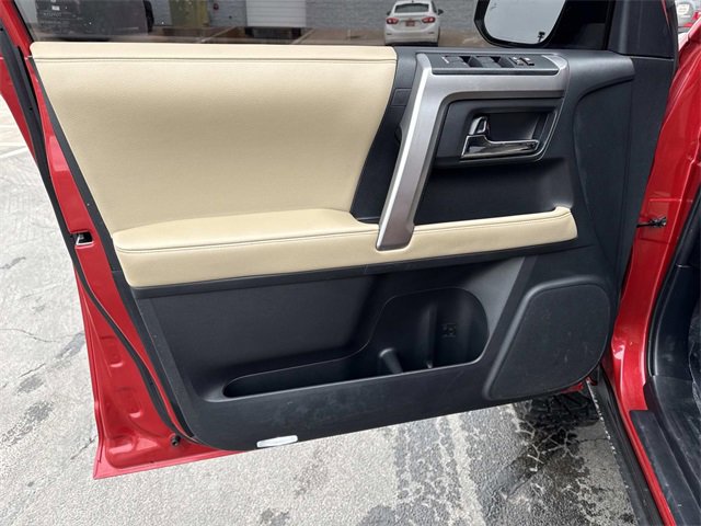 Used 2022 Toyota 4Runner SR5 Premium w/ Moonroof Package image 8