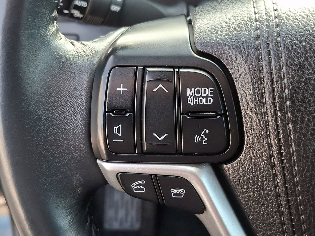 Used 2015 Toyota Highlander Plus image 20