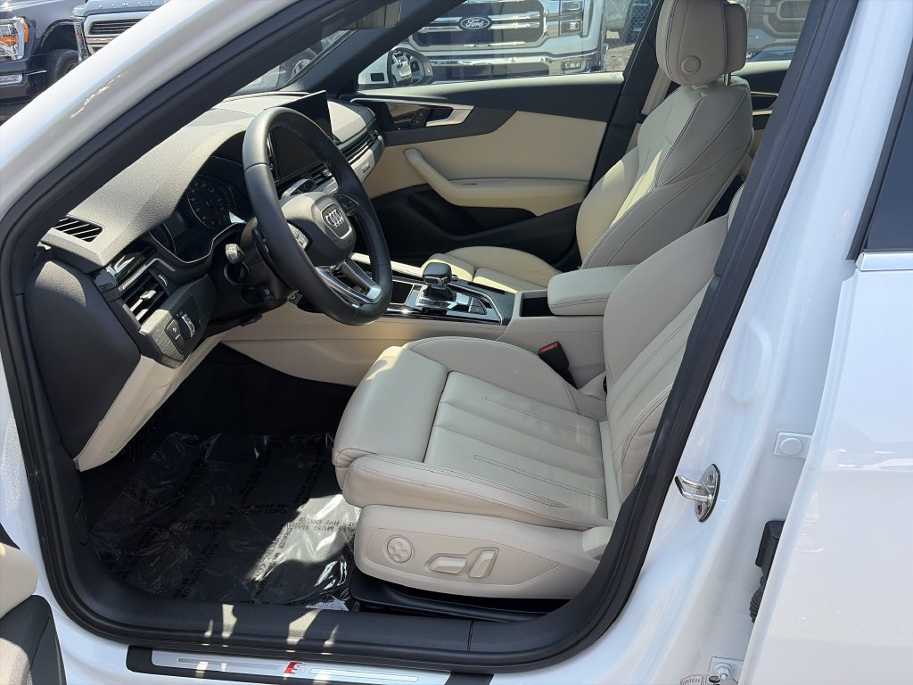 Used 2024 Audi A4 2.0T Premium w/ Convenience Package AWD/4WD image 11