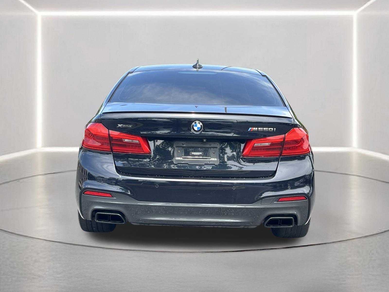 Used 2019 BMW M550i xDrive AWD/4WD image 26