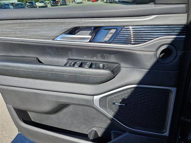 Used 2024 Jeep Wagoneer Series II w/ Convenience Group I image 14