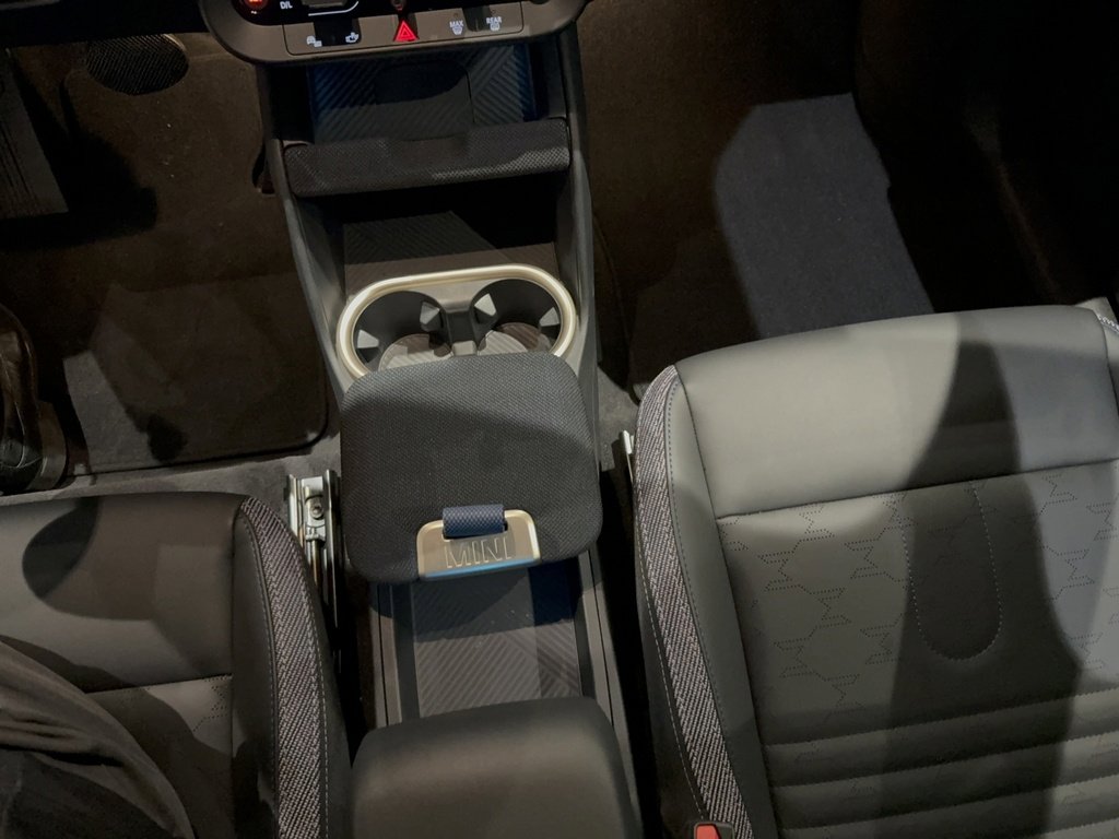 Certified 2025 MINI Cooper Countryman S image 22