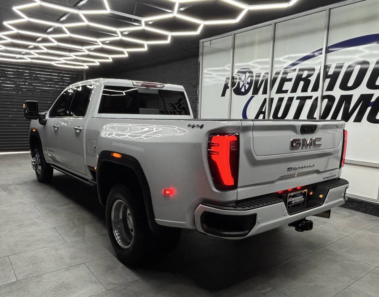 Used 2025 GMC Sierra 3500 Denali w/ Denali Reserve Package AWD/4WD image 8