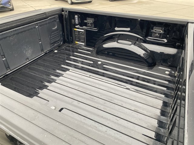 Certified 2023 Ford F150 Platinum w/ Equipment Group 701A High image 13