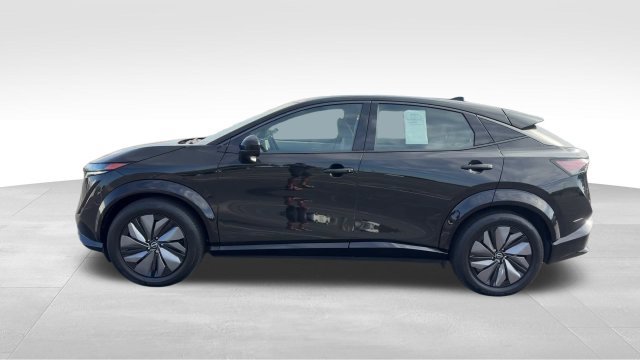 Used 2024 Nissan Ariya AWD image 3